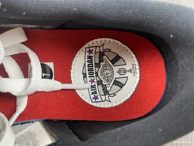 JORDAN OG AIR LOW 1 X 'RED BLACK' ROOM FN0432-017 TROPHY 1020